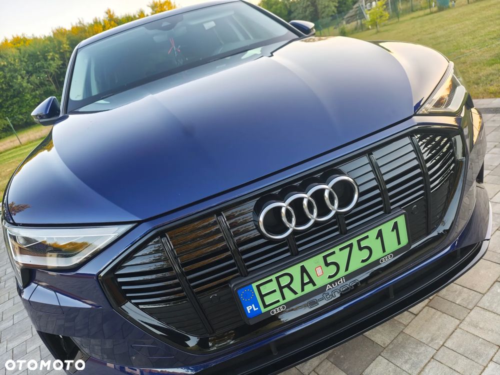 Audi e-tron 55 Quattro Advanced - 11