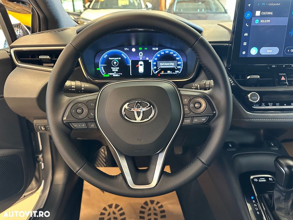 TOYOTA Corolla 2023 — imagine 20