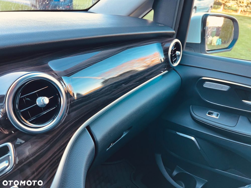 Mercedes-Benz Klasa V 250 d 4-Matic Avantgarde 7G-Tronic - 25