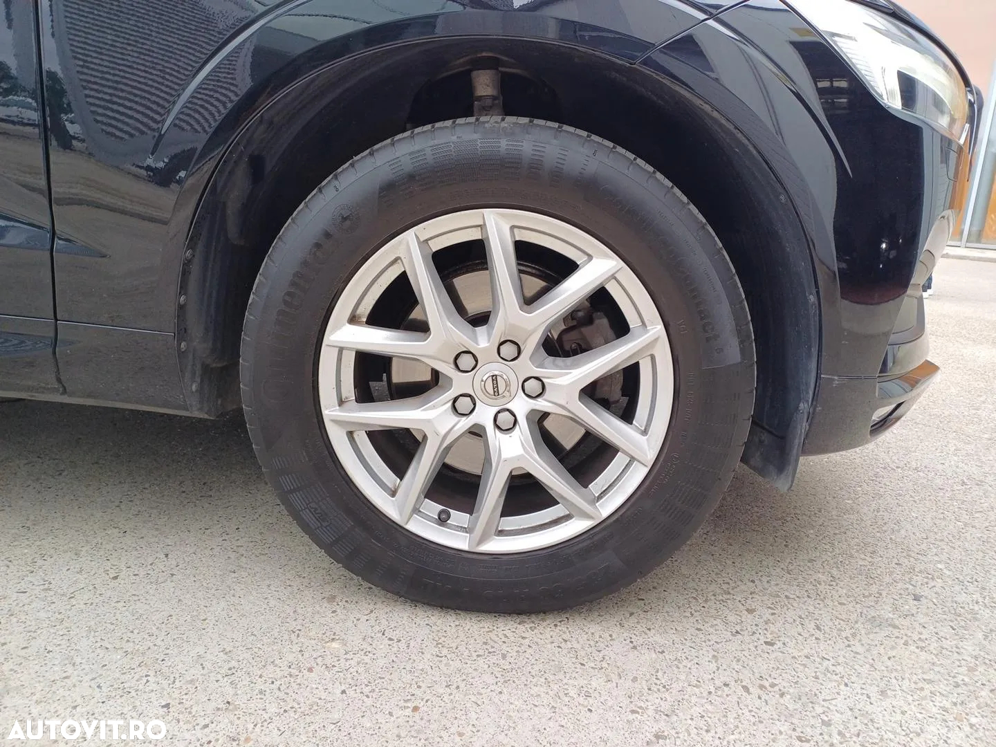 Volvo XC 60 D4 AWD Geartronic Momentum - 25