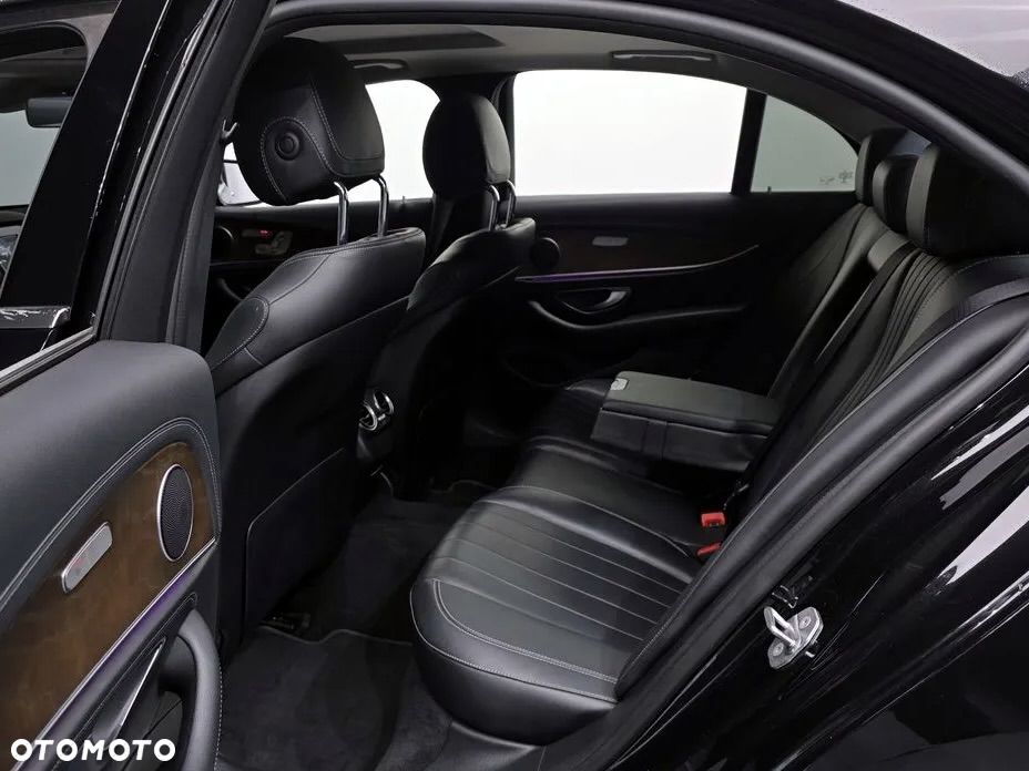 Mercedes-Benz Klasa E 220 d 4Matic All-Terrain 9G-TRONIC Exclusive - 20