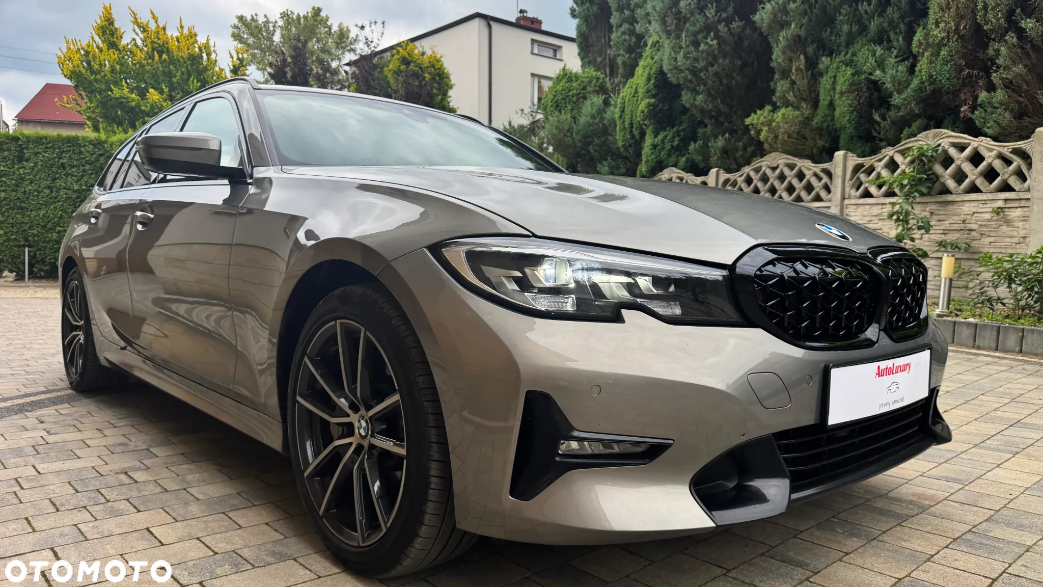 BMW Seria 3 330i Sport Line sport - 14