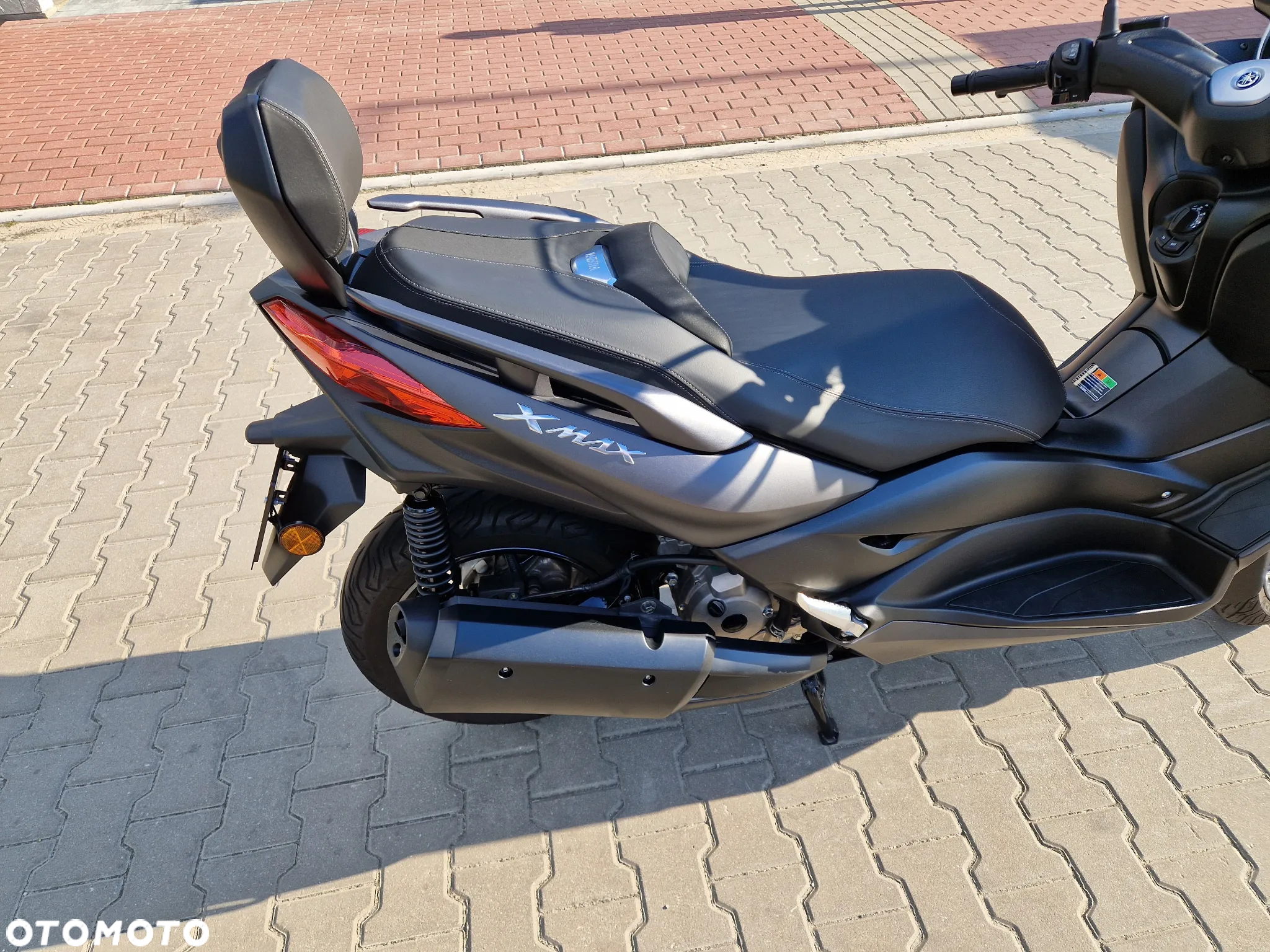 Yamaha X-max - 4