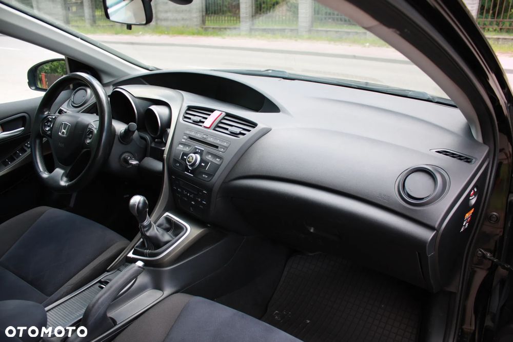 Honda Civic 1.8 Sport - 16