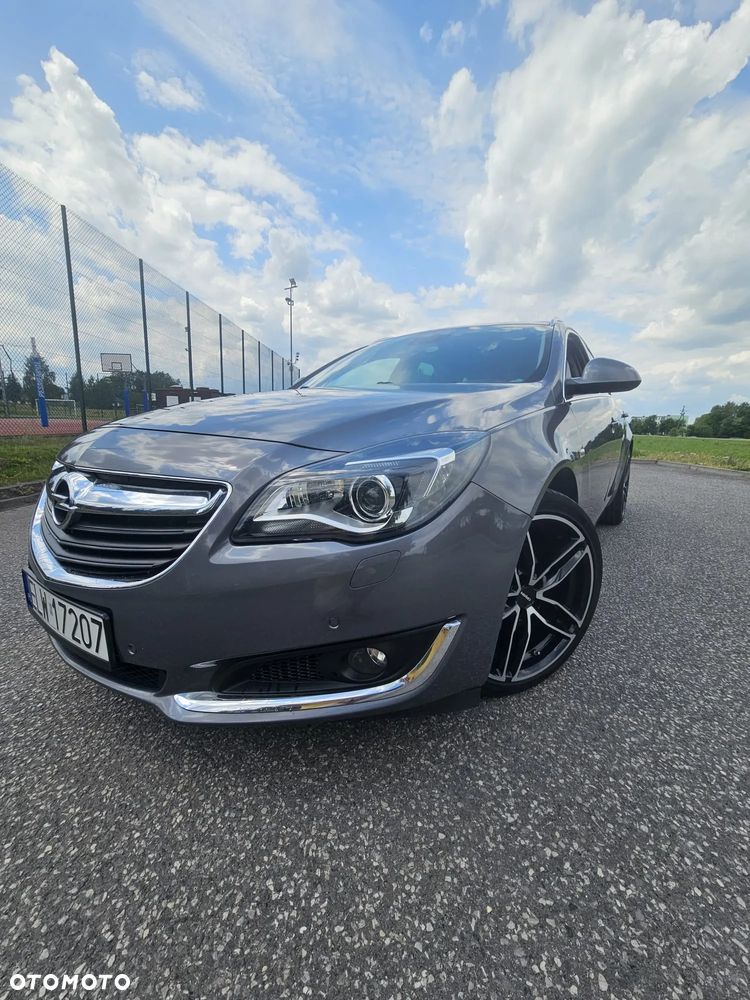 Opel Insignia - 1