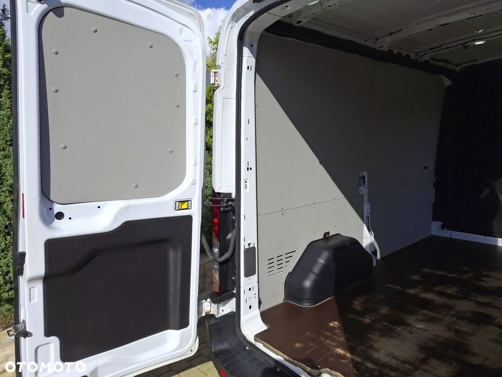 Ford TRANSIT L2H2 - 24