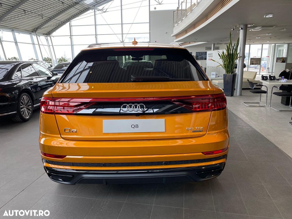 Audi Q8 - 21
