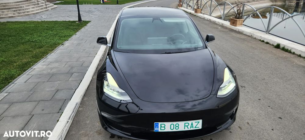 Tesla Model 3 Standard Reichweite Plus Hinterradantrieb - 1