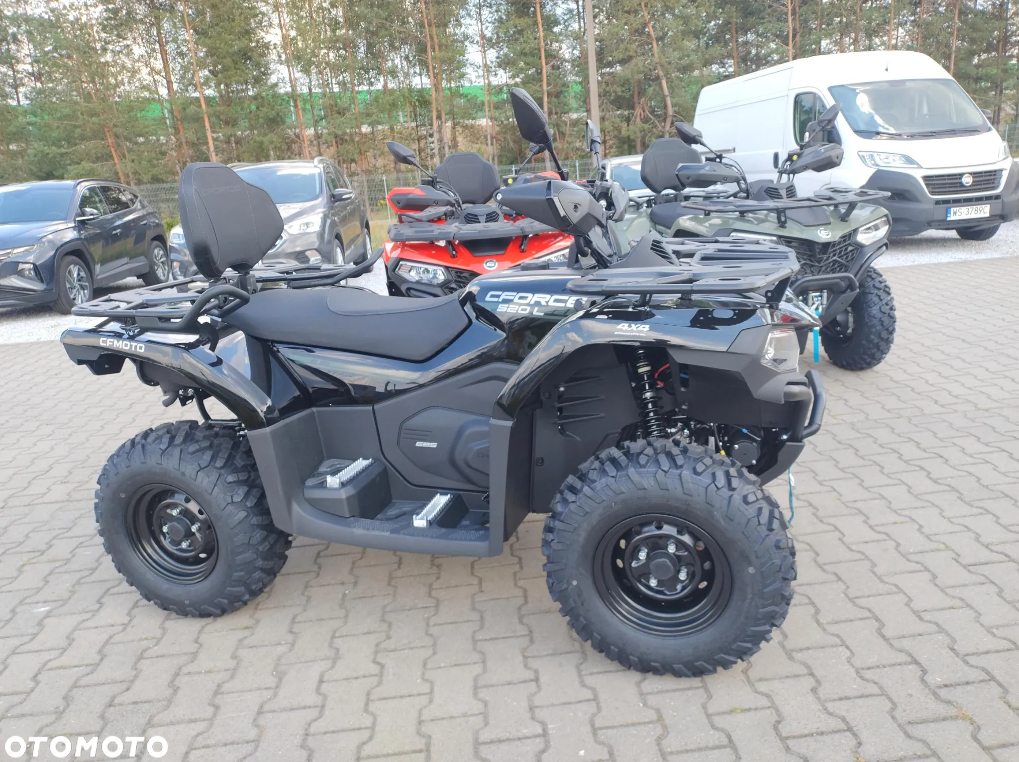 CFMoto CForce - 18