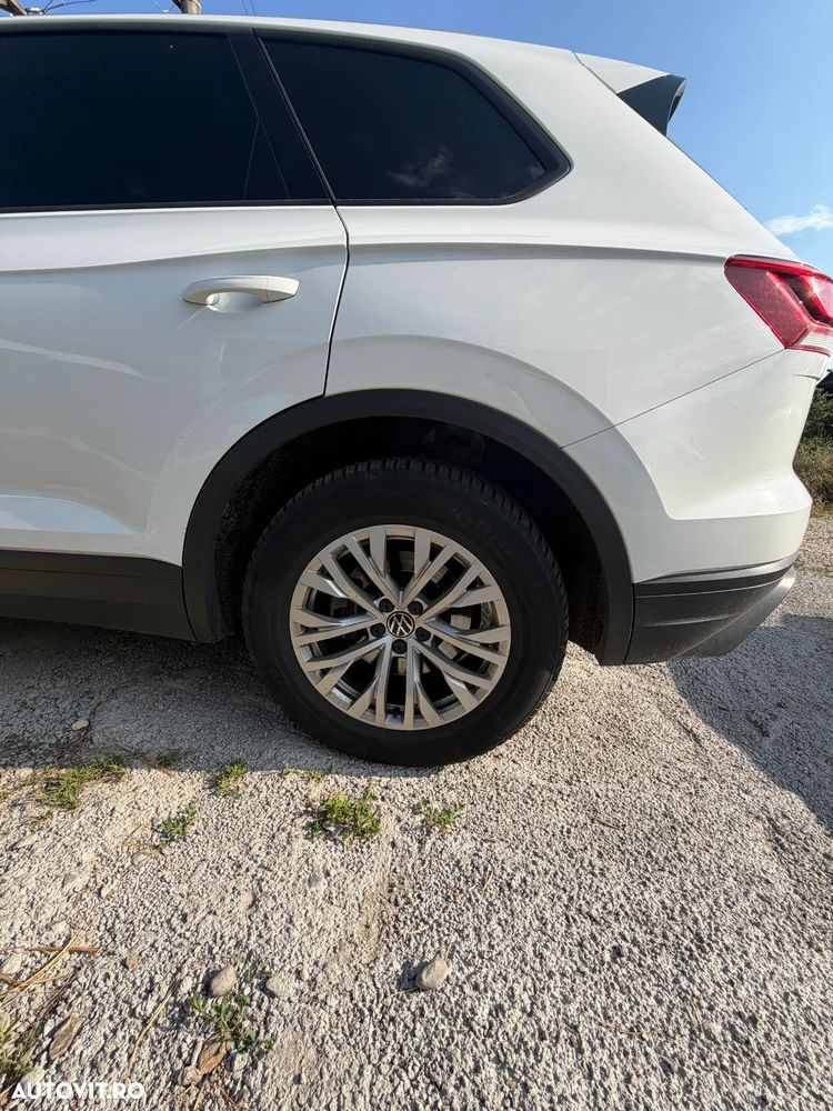 Volkswagen Touareg V6 TDI Style - 12