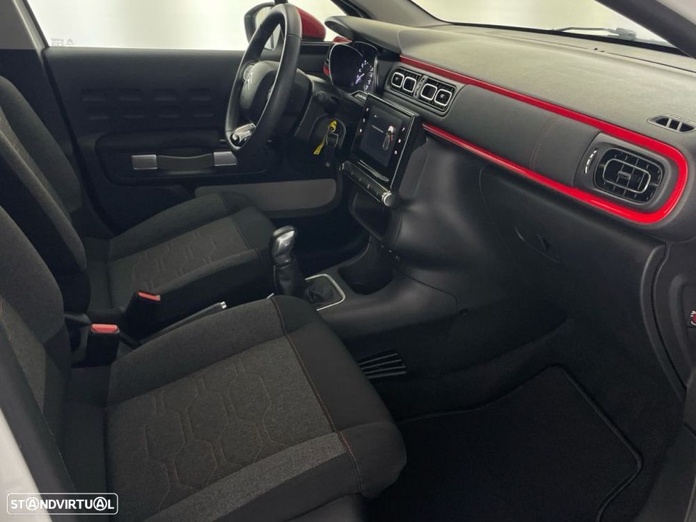 Citroën C3 1.2 PureTech Shine - 22