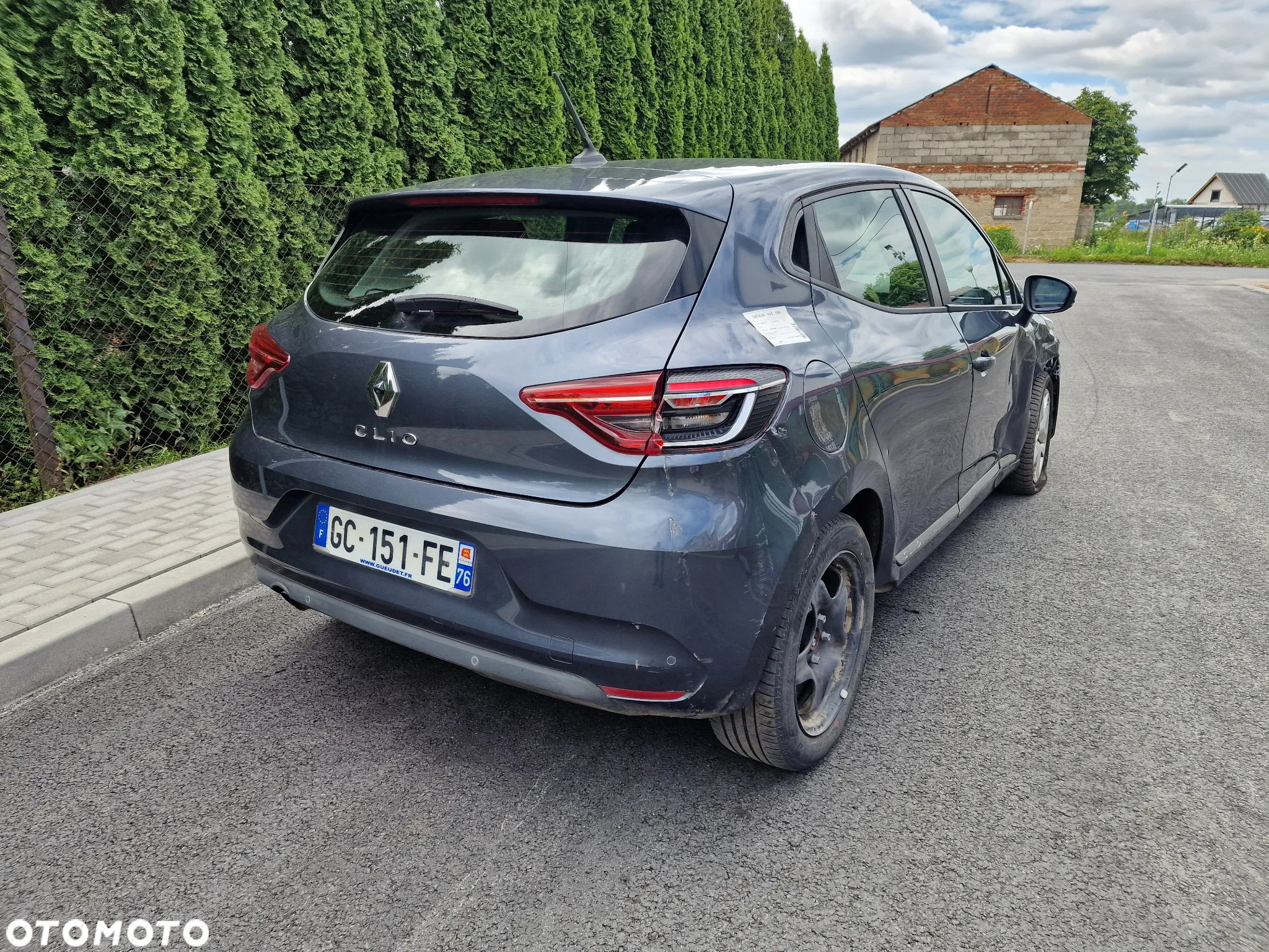 Renault Clio BLUE dCi 100 EVOLUTION - 5