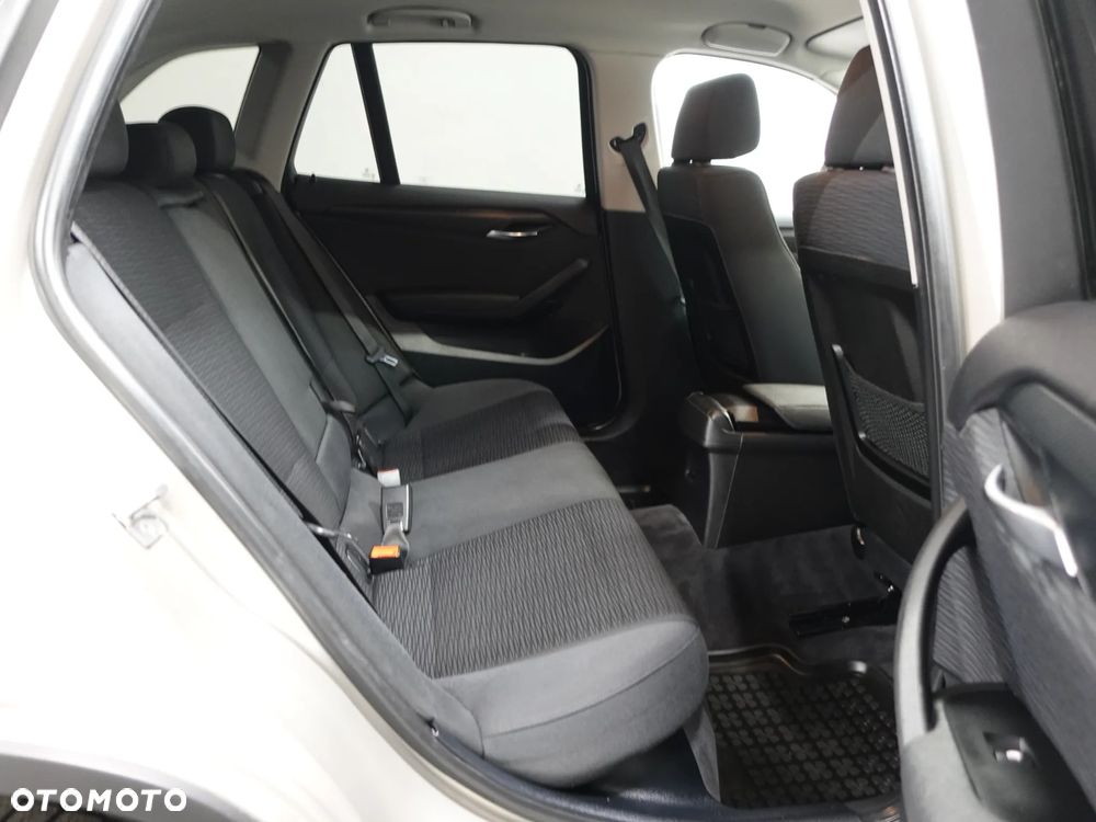 BMW X1 xDrive20d - 26