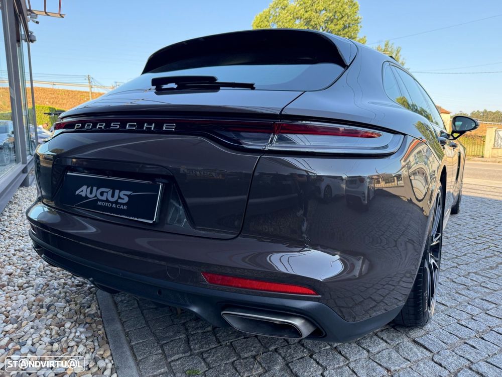 Porsche Panamera Sport Turismo 4 E-Hybrid - 4