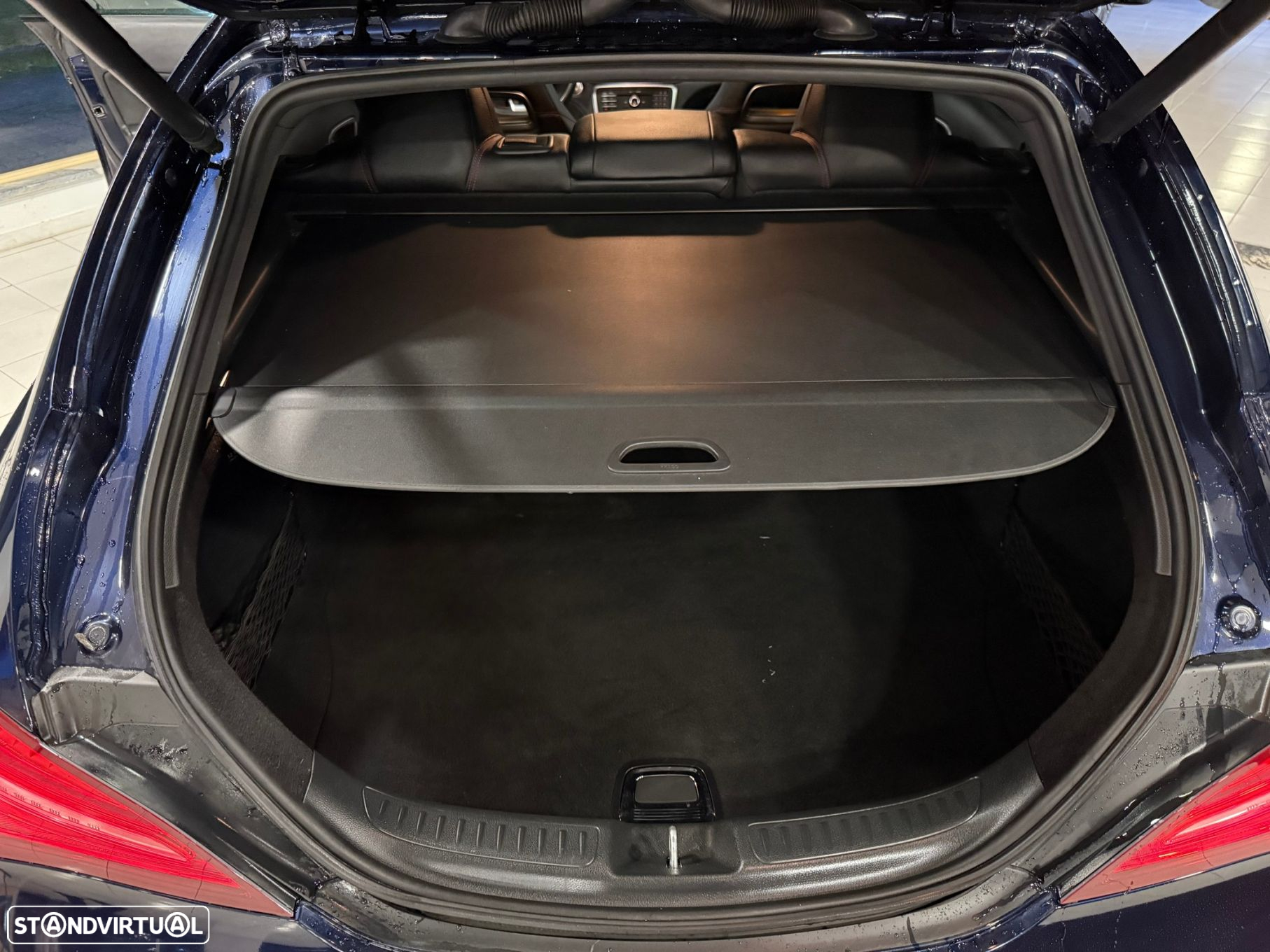 Mercedes-Benz CLA 220 Shooting Brake d 4Matic 7G-DCT AMG Line - 30