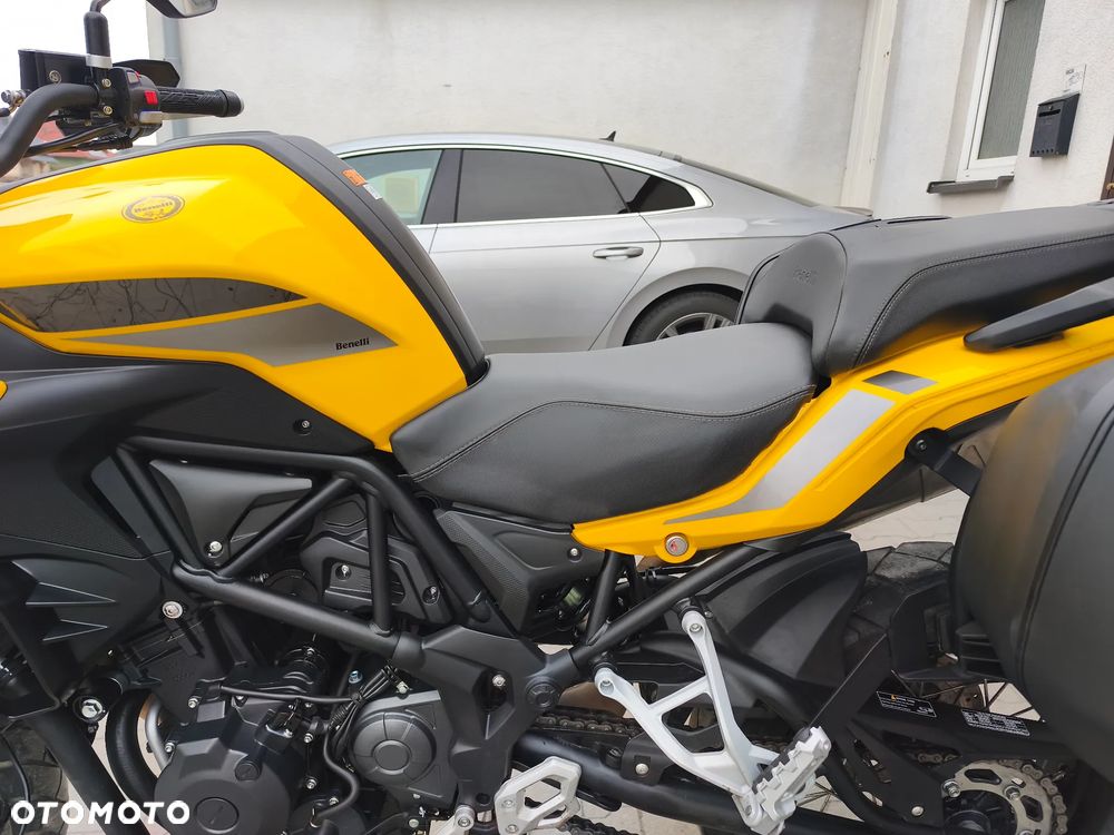 Benelli TRK 502X - 12