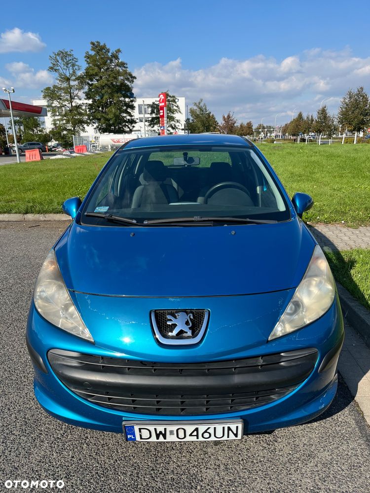 Peugeot 207 1.4 16V Trendy - 12