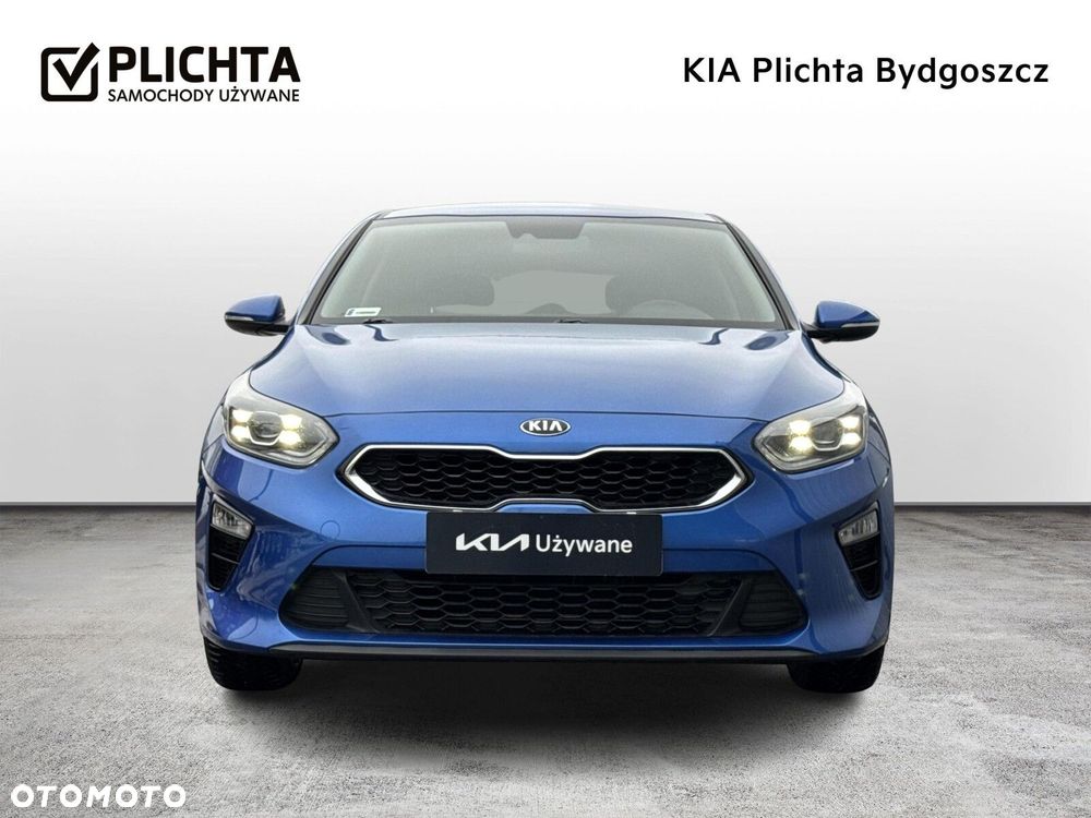 Kia Ceed - 8