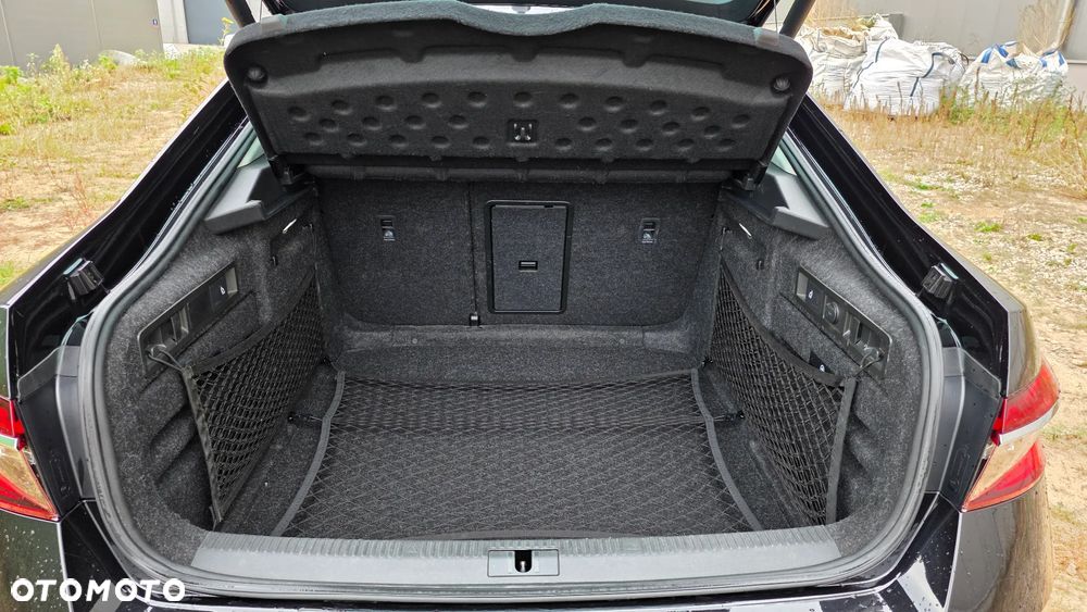 Skoda Superb 2.0 TDI SCR Style DSG - 18