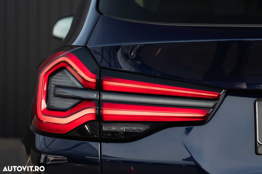 BMW X3 xDrive30e AT PHEV - 11