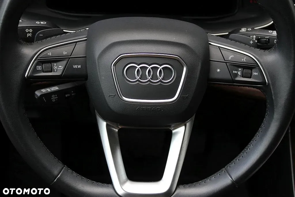 Audi Q8 55 TFSI quattro tiptronic - 15