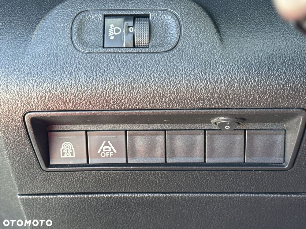 Toyota Proace City Verso Long 1.5 D-4D Business - 19
