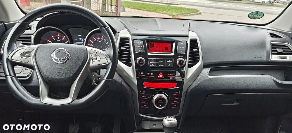 SsangYong/KGM Tivoli e-XGi 160 2WD Sapphire - 28