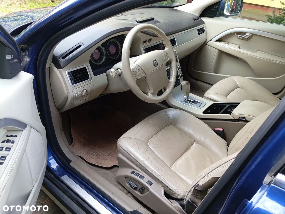 Volvo XC 70 D5 AWD Ocean Race - 10