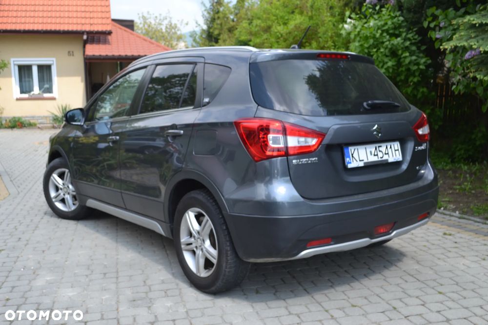 Suzuki SX4 S-Cross 1.4 T Premium 4WD - 6