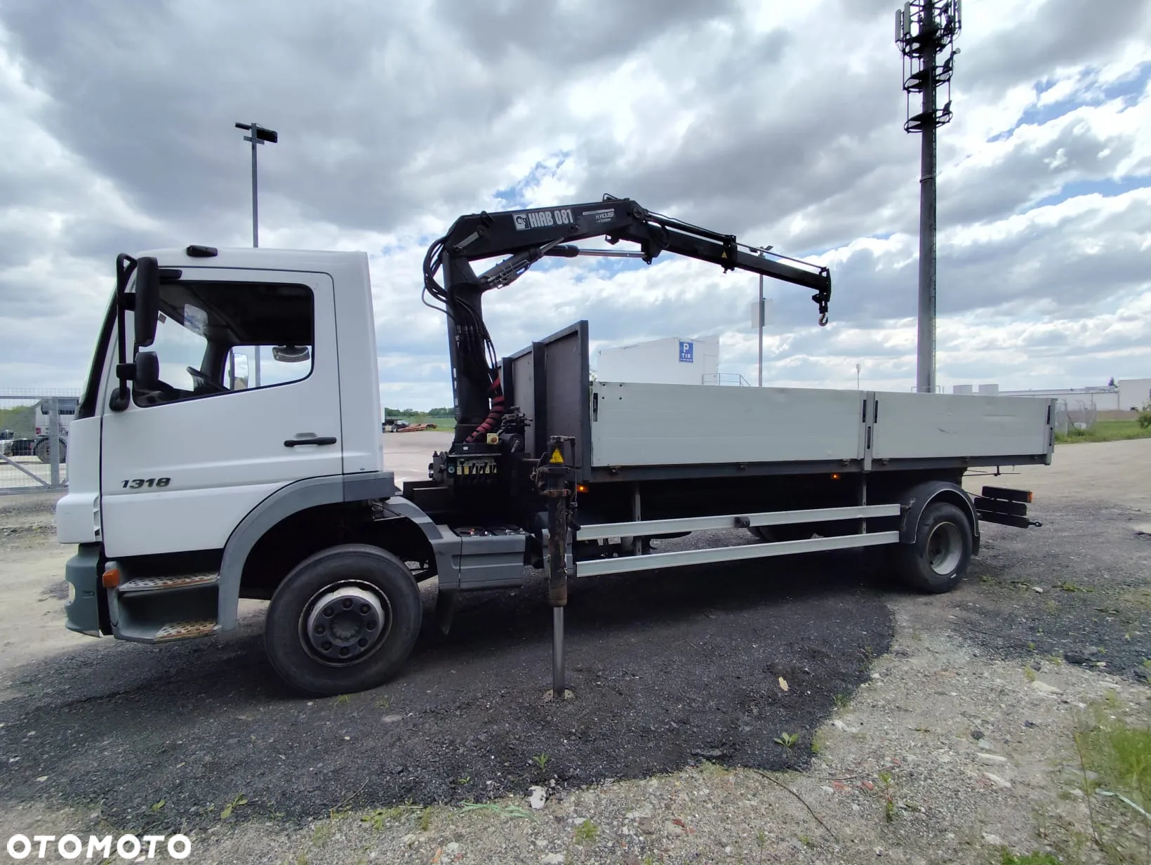 Mercedes-Benz ATEGO 1318 Skrzynia + HDS HIAB 081 A - 4