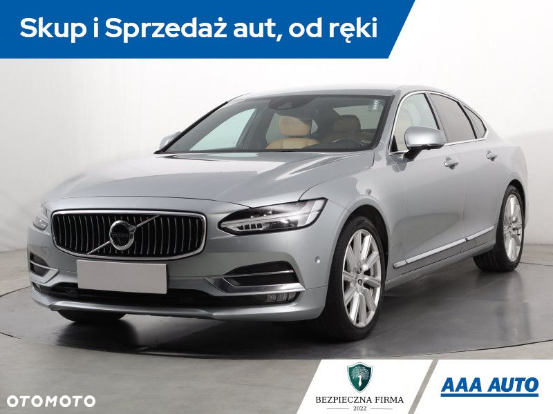Volvo S90 - 2