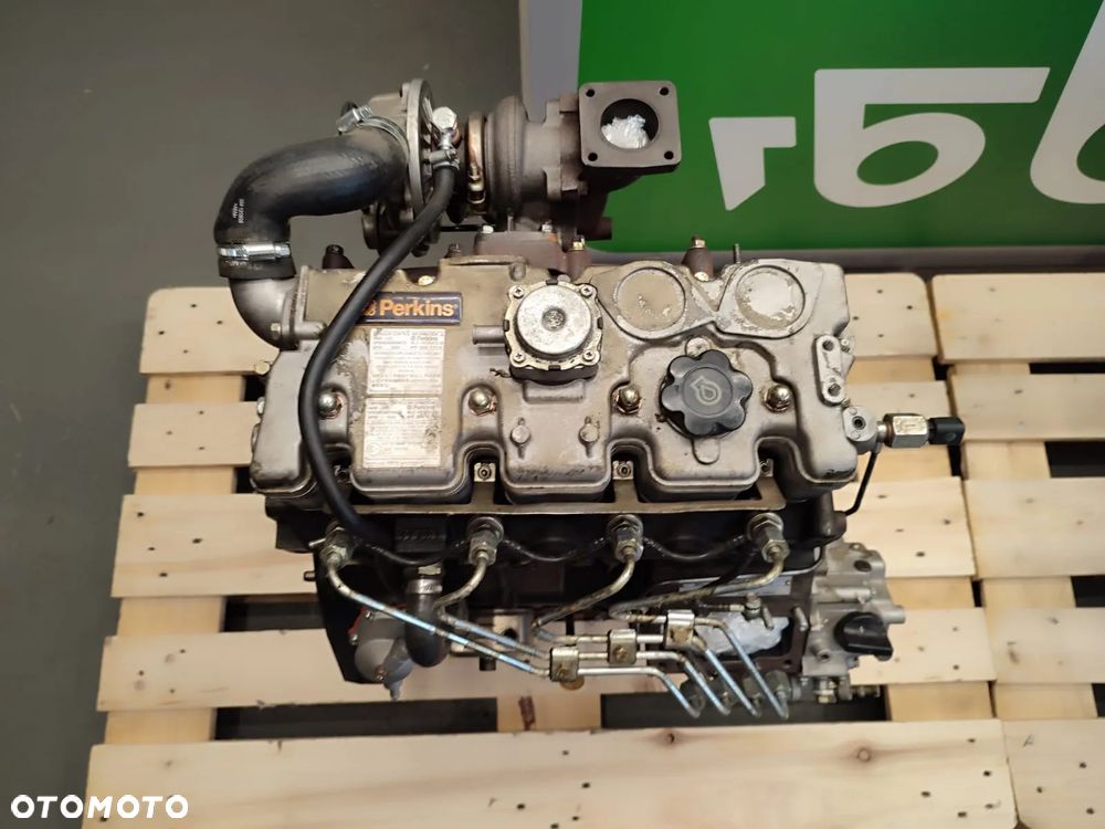 Silnik 404D 22T PERKINS - 6