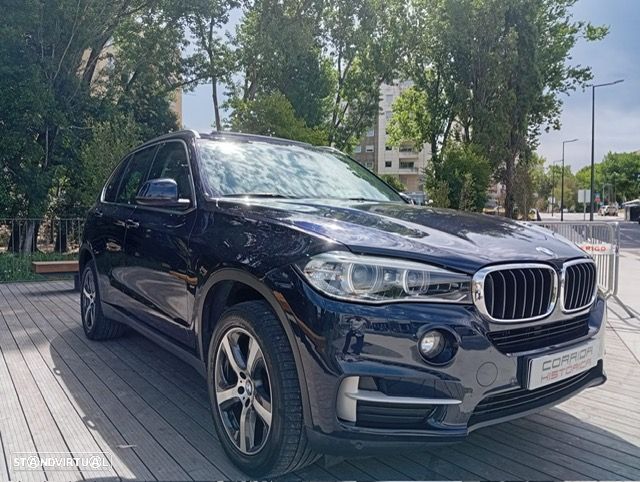 BMW X5 25 d sDrive Comfort 7L - 24