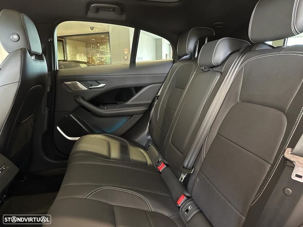 Jaguar I-Pace - 39