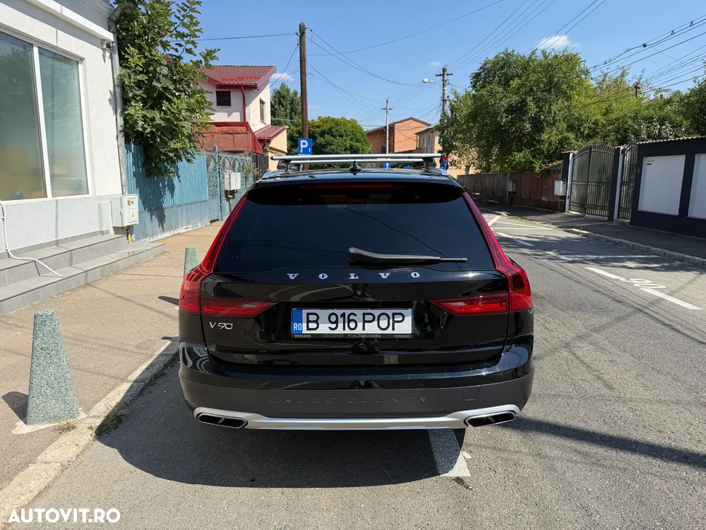 Volvo V90 Cross Country D5 AWD Geartronic Pro - 5