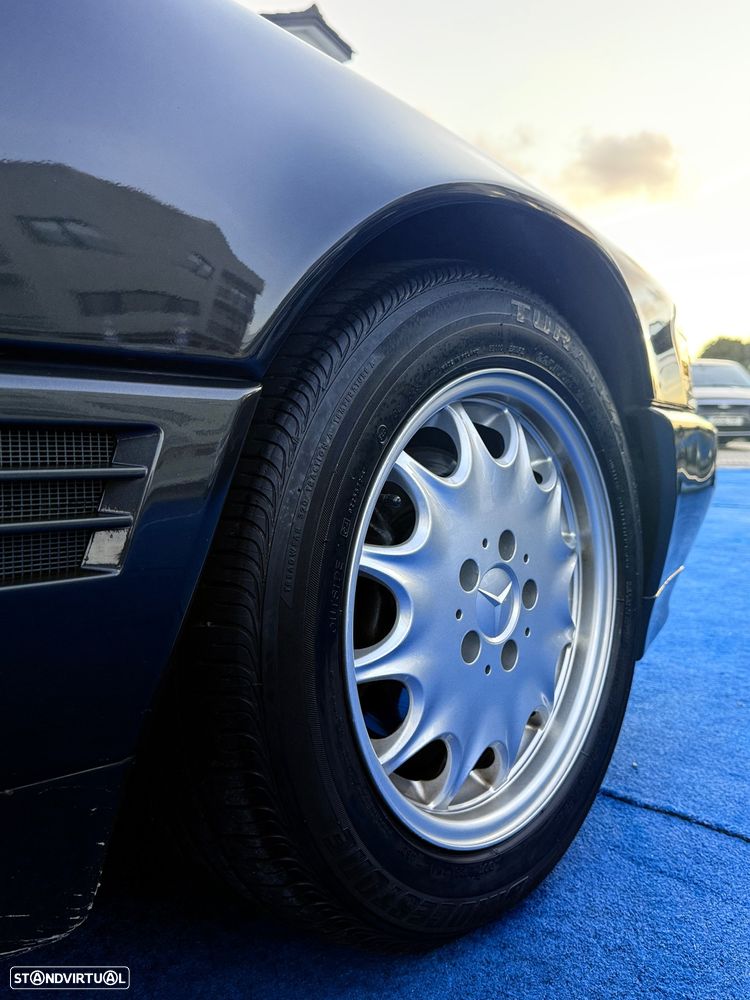 Mercedes-Benz SL 300 - 17