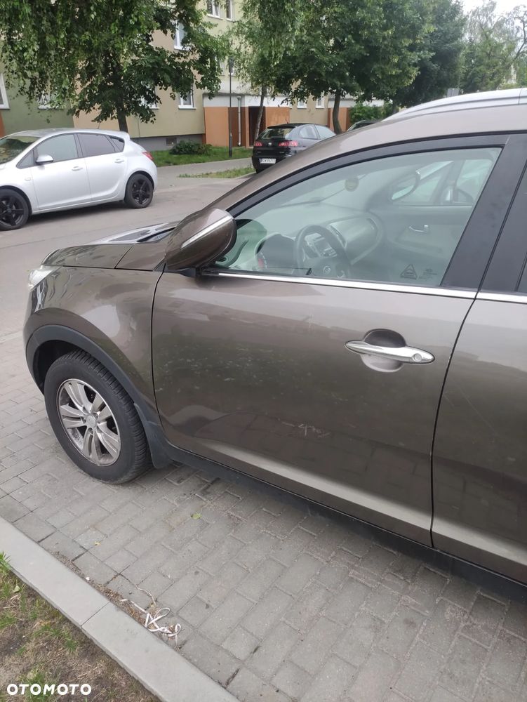 Kia Sportage 1.7 CRDI XL 2WD - 11