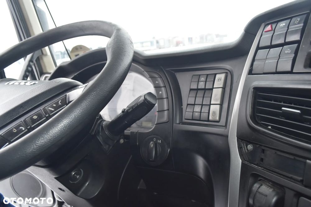 Iveco Stralis - 18