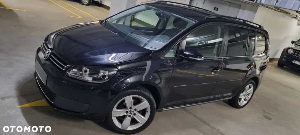Volkswagen Touran - 4