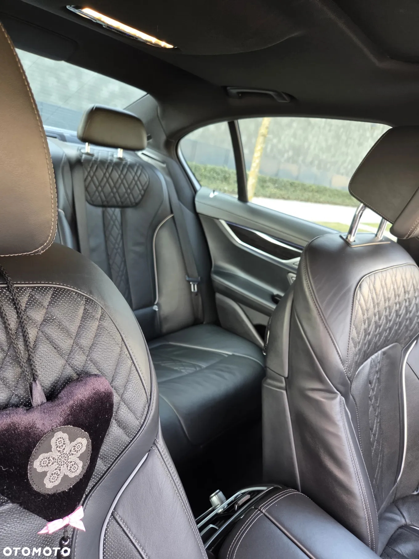 BMW Seria 7 750d xDrive - 15