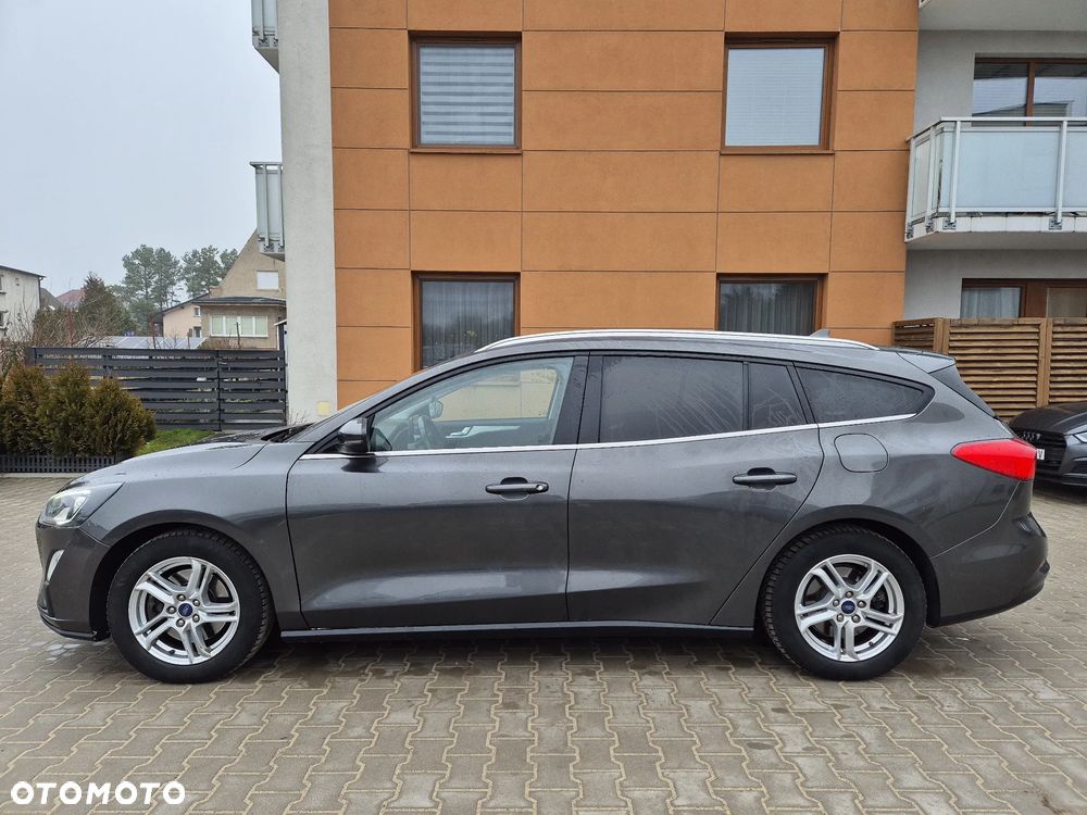 Ford Focus 1.0 EcoBoost Titanium - 2