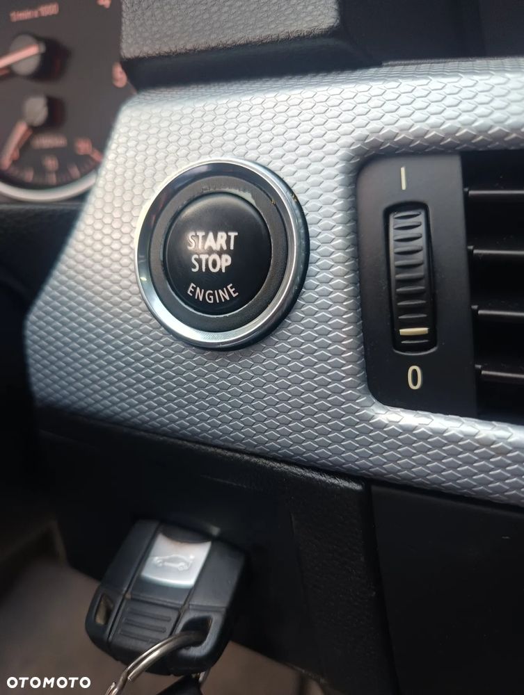 BMW Seria 3 330d DPF Cabrio - 13