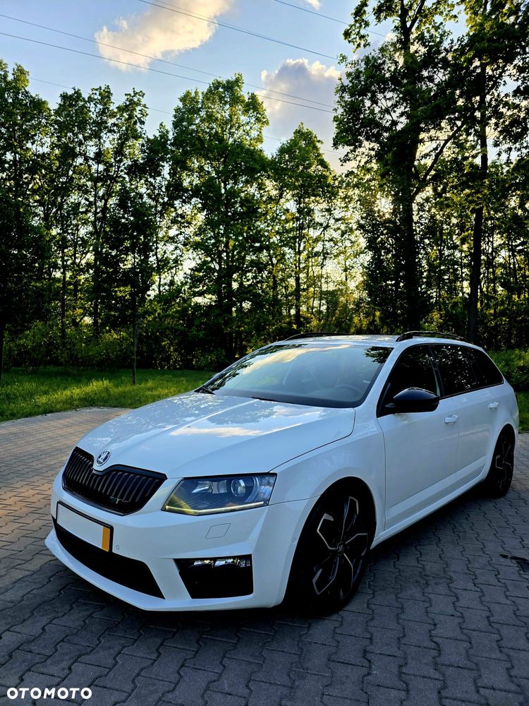 Skoda Octavia 2.0 TDI RS Challenge DSG - 7
