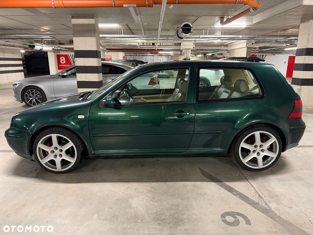 Volkswagen Golf - 8