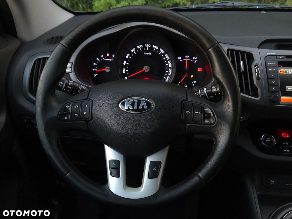 Kia Sportage 1.7 CRDI 2WD ISG Dream-Team Edition - 25