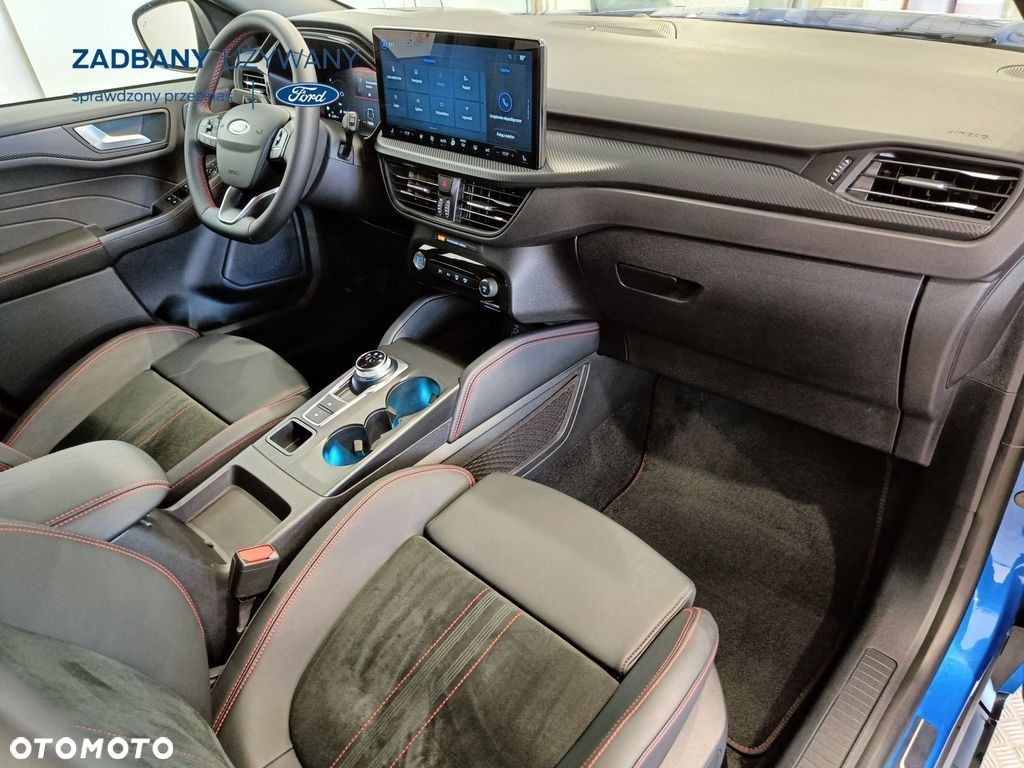 Ford Kuga 2.5 FHEV AWD ST-Line X eCVT - 14