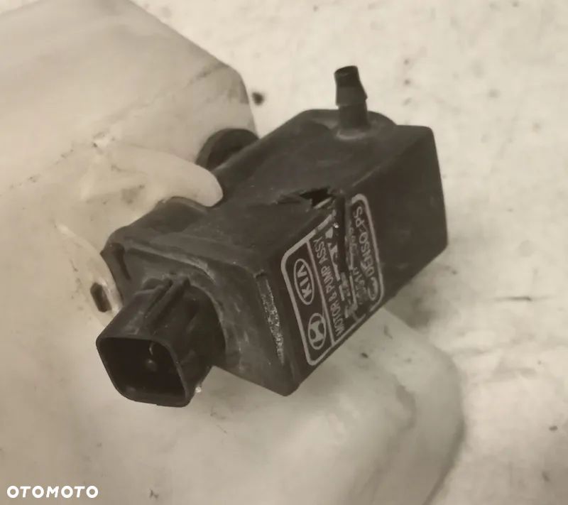 HYUNDAI I20 I 10r ZBIORNICZEK SPRYSKIWACZY - 2