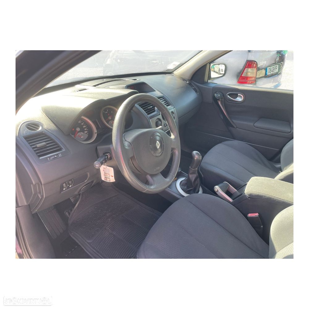 Renault Mégane 1.5 dCi Confort Dynamique - 11