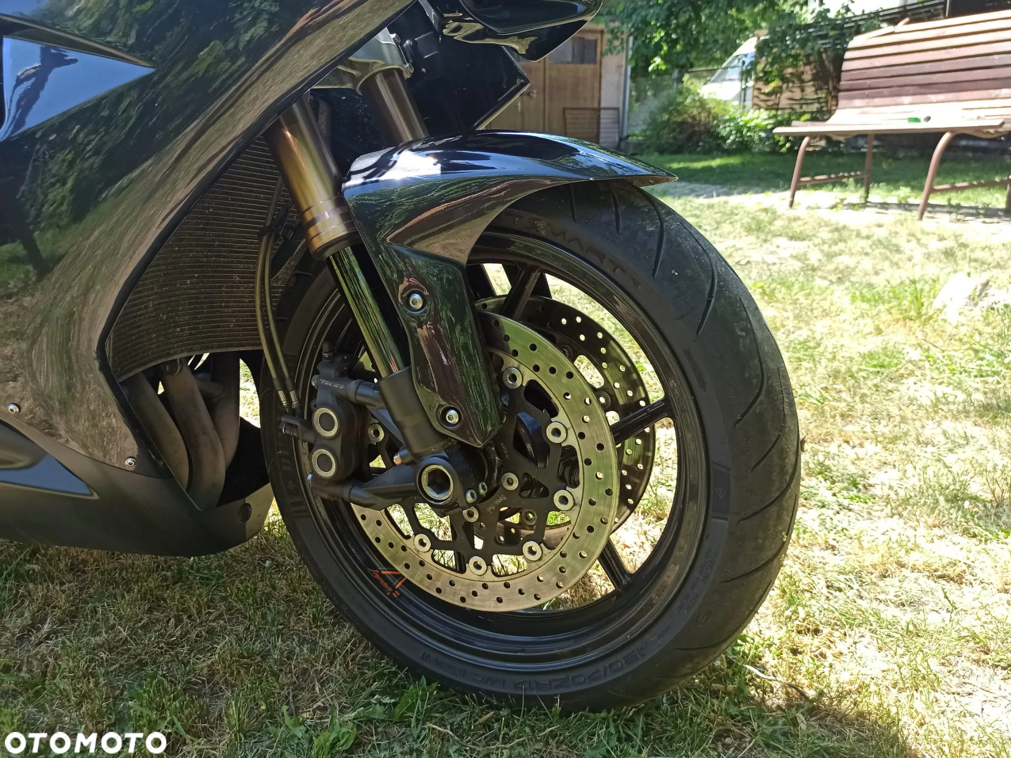 Kawasaki ZXR - 12