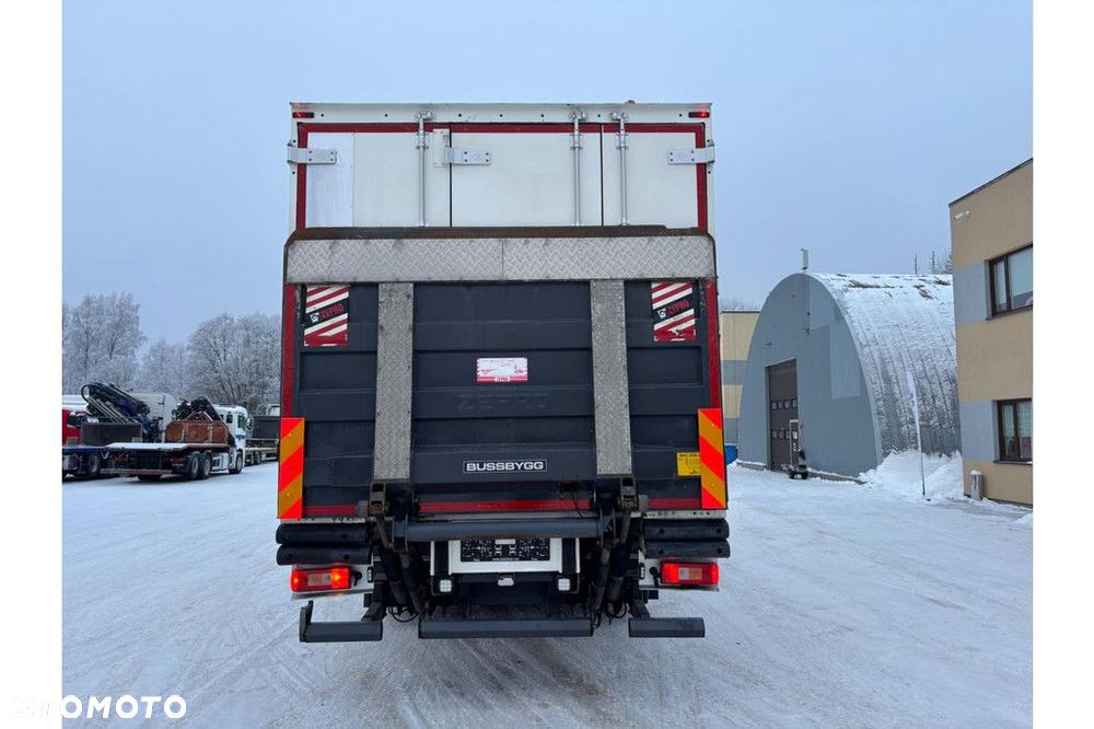 Volvo FM 370 6x2*4 + EURO6 + CARRIER SUPRA 1150 - 6